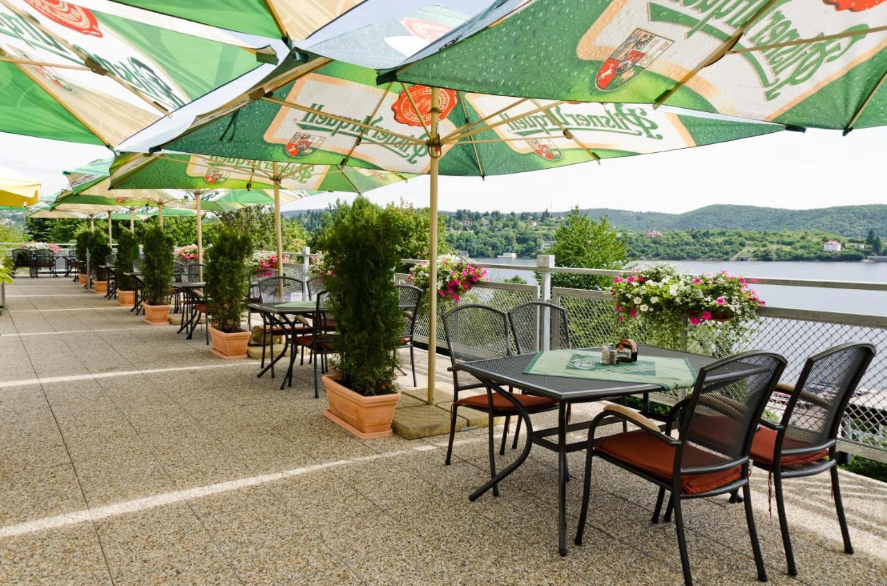 Hotel Rakovec Brno Exterior foto